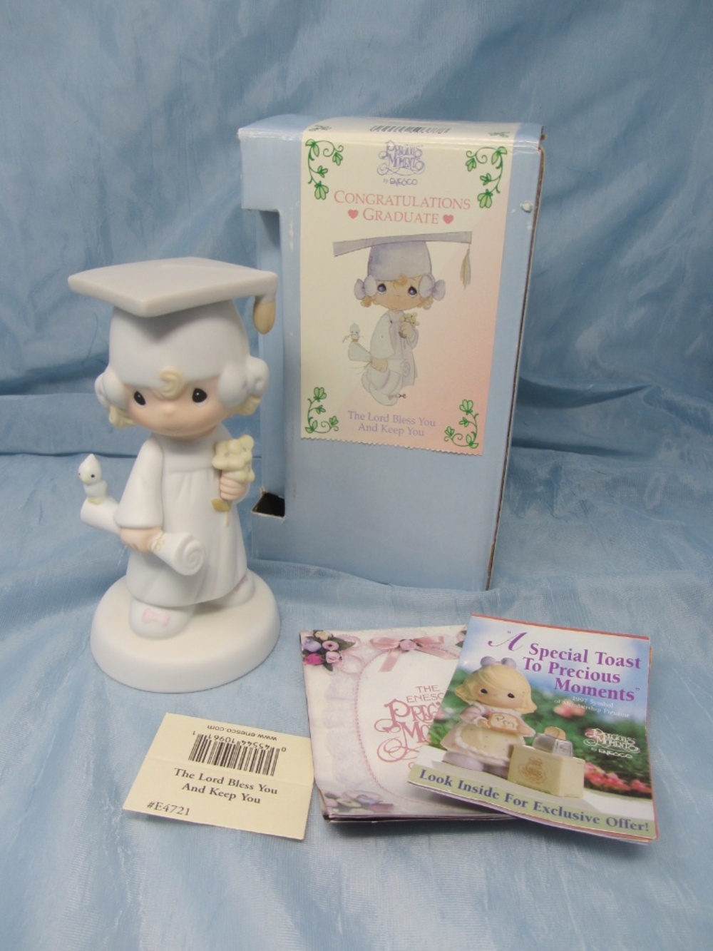 Precious Moments Graduation Girl Figure E-4721 The Lord Bless you & Keep You